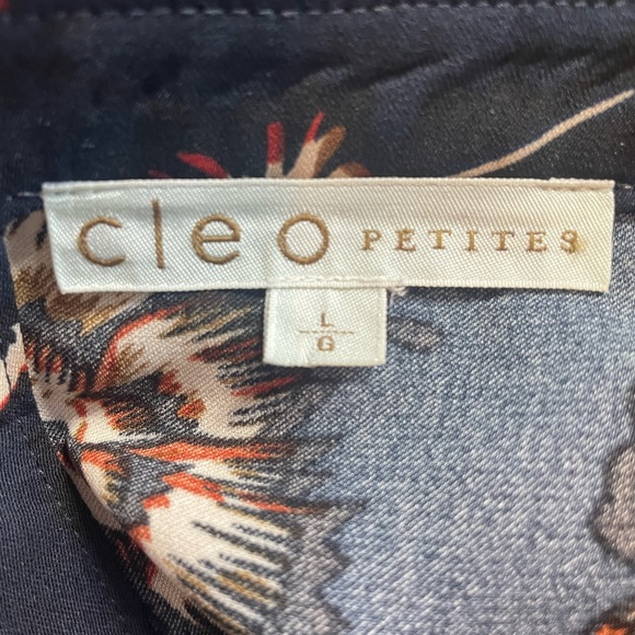 Cleo long sleeve navy floral blouse L - Picture 4 of 6